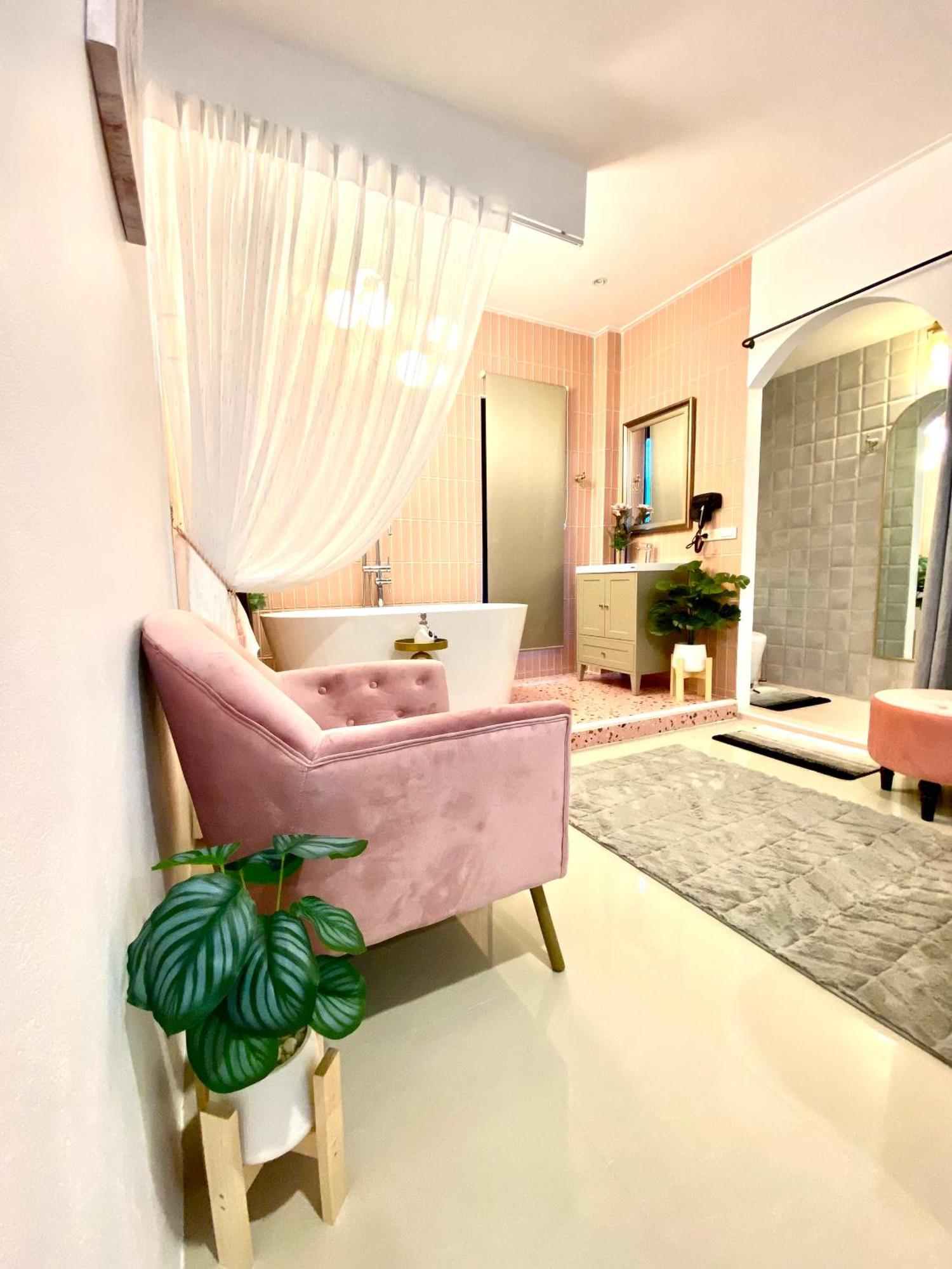 Virawan Home Villa ที่พักเกาะล้าน Exterior photo